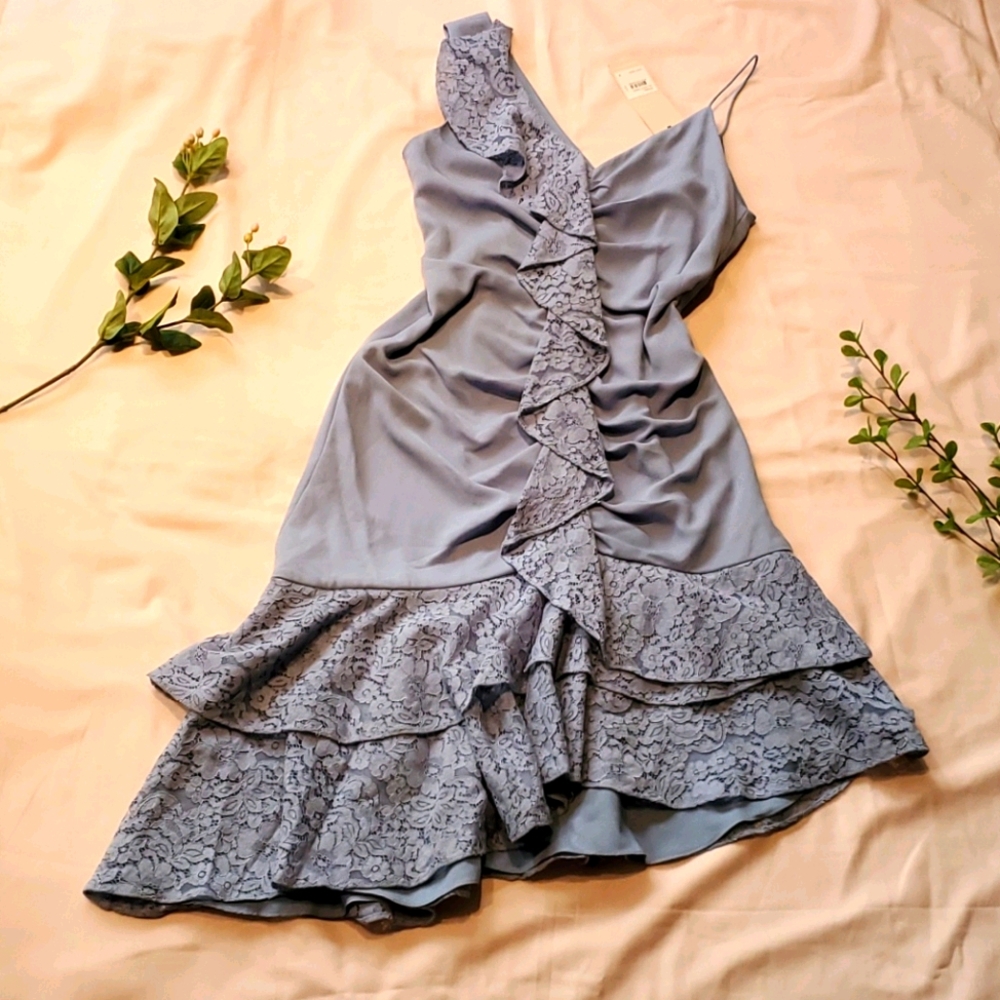Keepsake "all night dress" dusty blu szM NWT [816]